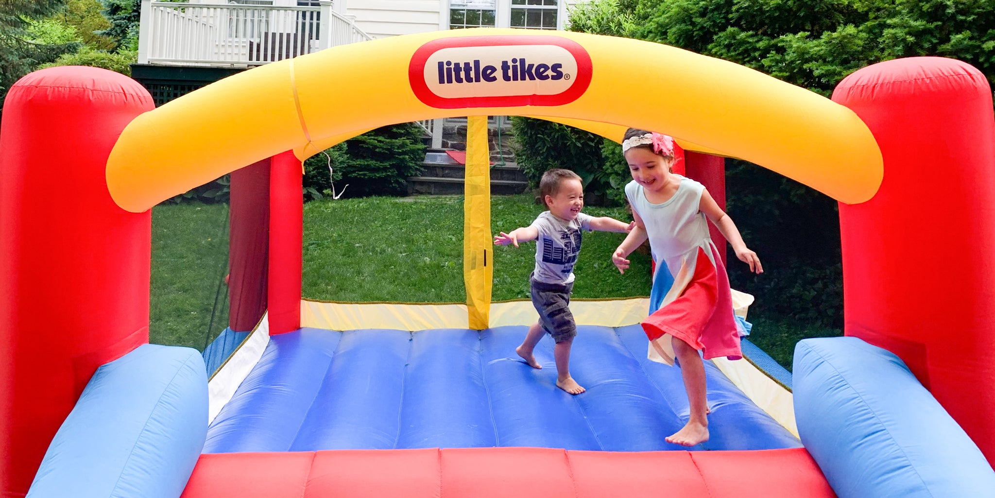 Backyard Bounce Houses Seem Like Cheesy Monstrosities. But They’re Actually Great.